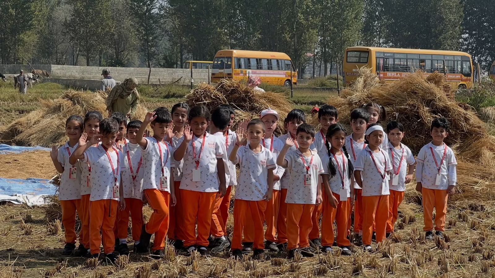  Learning Beyond the Classroom – Exploring Rice Harvesting.